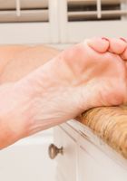 Hairy MILF Alicia pees in the sink, Alicia Silver (ali030) ATK Natural & Hairy: Alicia Silver (Hairy MILF Alicia pees in the sink)