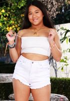 Alona Bloom Gets Undressed Outdoors, Alona Bloom (alo002) ATK Exotics: Alona Bloom (Alona Bloom Gets Undressed Outdoors)