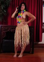 Latina Chantal takes off her grass skirt, Chantal (cha106) ATK Exotics: Chantal (Latina Chantal takes off her grass skirt)