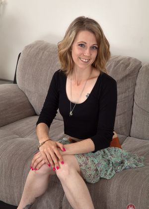 Izzy J. from ATK Petites