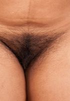 Hairy MILF Delilah spreads her bush, Delilah (del032) ATK Natural & Hairy: Delilah (Hairy MILF Delilah spreads her bush)