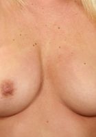 Holly Morgan in solo, Holly Morgan (hol018) ATK Premium: Holly Morgan (Holly Morgan in solo)