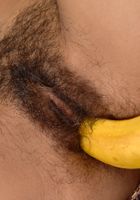 Holly from ATK Natural & Hairy
