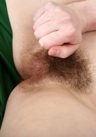 Honey in scary hairy, Honey (hon009) ATK Natural & Hairy: Honey (Honey in scary hairy)