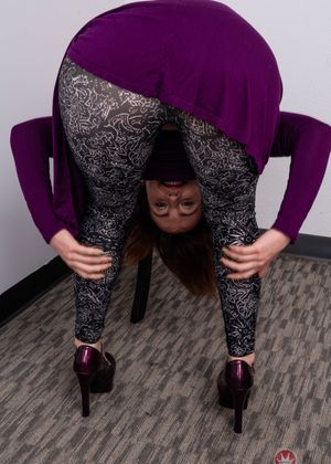 Lauren Laurent from ATK Natural & Hairy