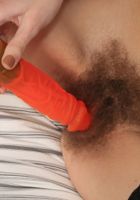 ATK Natural & Hairy: Lillian (Lillian toys her young fur)