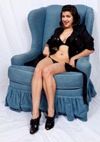 Mia Atomic in exotic and hairy, Mia Atomic (mia032) ATK Petites: Mia Atomic (Mia Atomic in exotic and hairy)