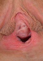 Nickey leans back and gapes., Nickey Huntsman (nic093) ATK Natural & Hairy: Nickey Huntsman (Nickey leans back and gapes.)