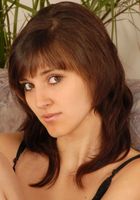 She spreads her pussy, Ronni (ron009) ATK Archives: Ronni (She spreads her pussy)