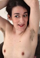 Hairy MILF Rose Valentina Spreads Her Ass, Rose Valentina (ros060) ATK Natural & Hairy: Rose Valentina (Hairy MILF Rose Valentina Spreads Her Ass)