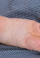 Hairy Savannah shows off her feet, Savannah Secret (sav013) ATK Natural & Hairy: Savannah Secret (Hairy Savannah shows off her feet)