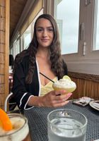 ATK Galleria: Summer Renee (Summer Renee Beach Date and Spreading BTS)