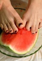 Vivian in footfetish, Vivian (viv001) ATK Archives: Vivian (Vivian in footfetish)